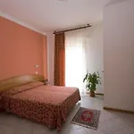 Отель Bahama