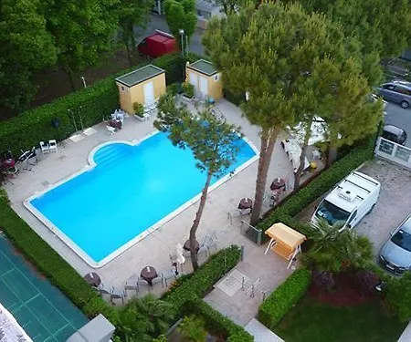 Bahama Hotel 3*