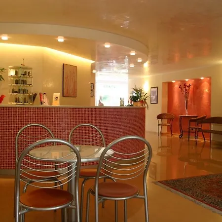 Bahama Otel 3*