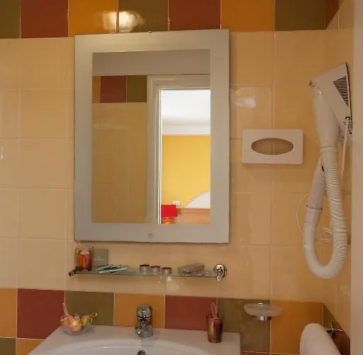 Bahama 3* ريميني