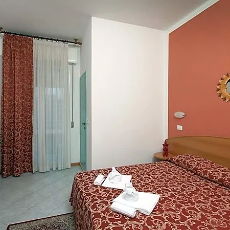Bahama 3*