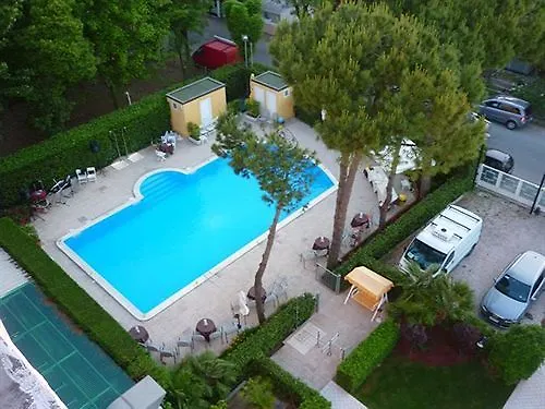 Bahama Ξενοδοχείο 3*