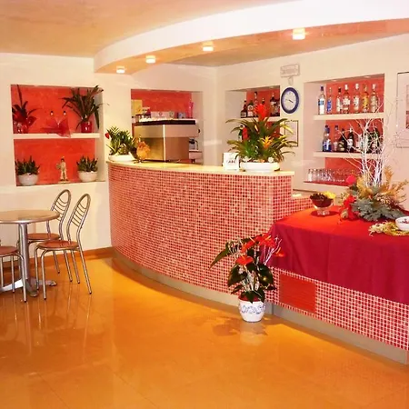 Bahama 3* ريميني